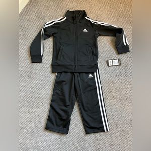 NWT Adidas Toddler Black tracksuit 4T